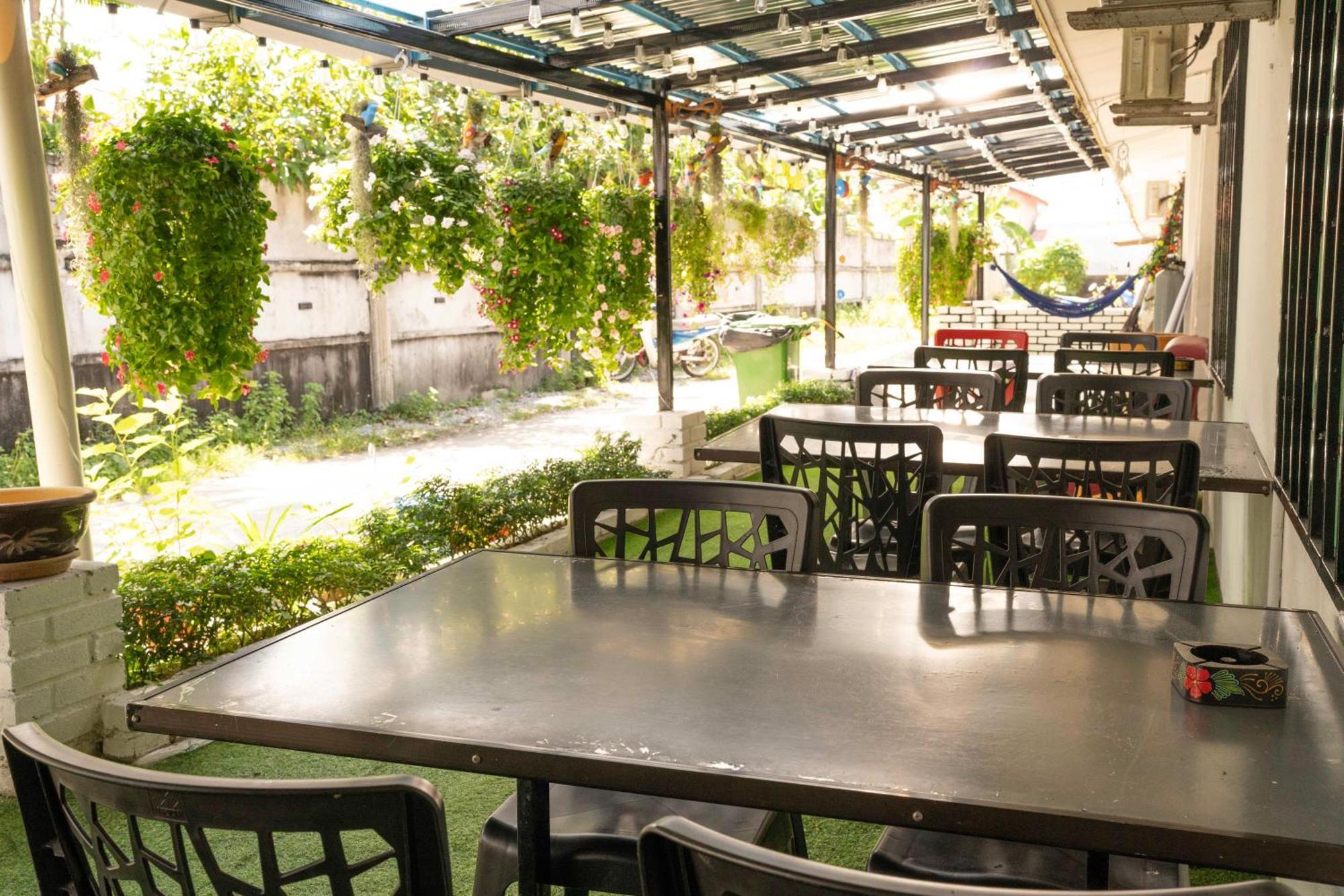 Hostel Mimpimoon Langkawi Pantai Cenang  Zewnętrze zdjęcie