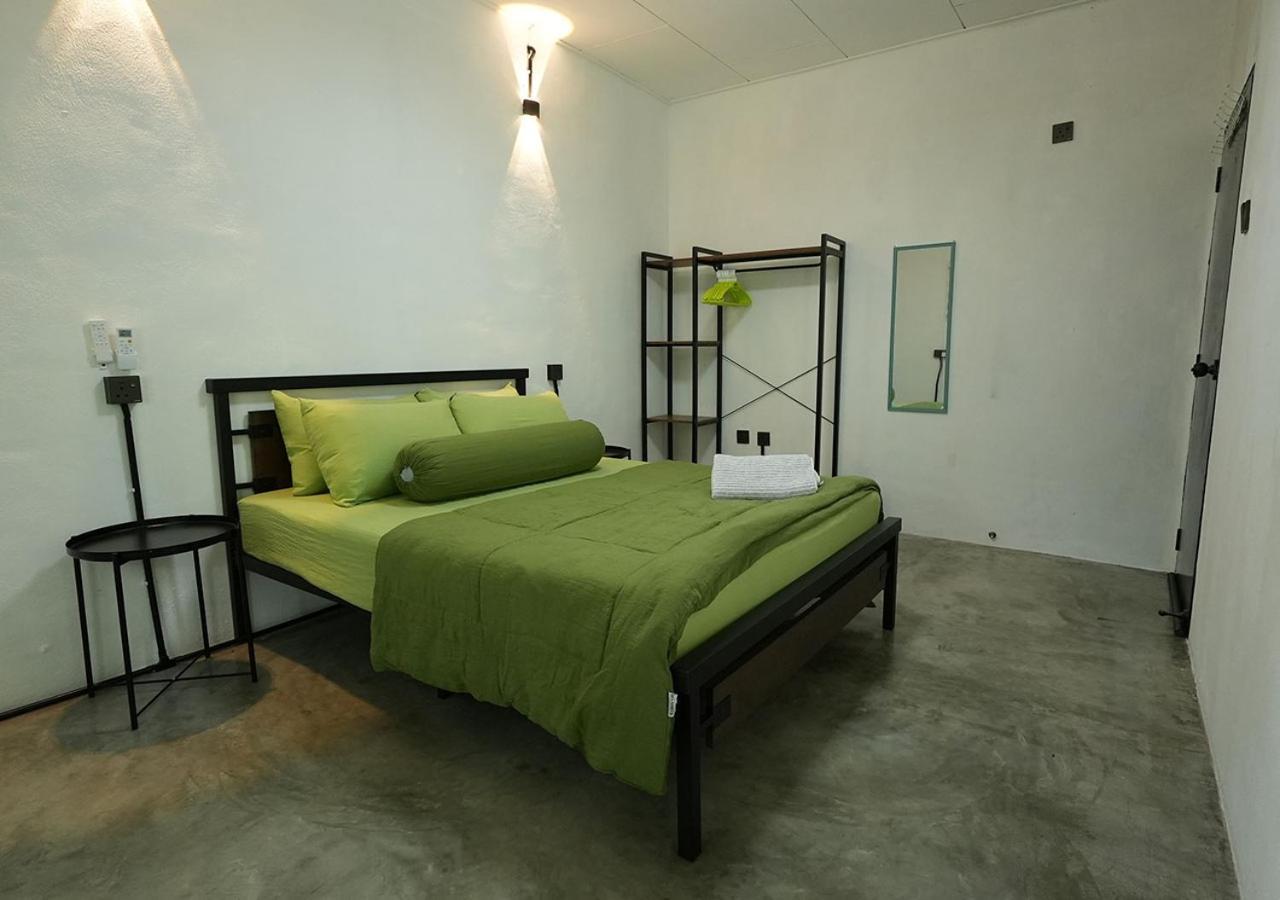 Hostel Mimpimoon Langkawi Pantai Cenang  Zewnętrze zdjęcie